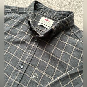 Mens Fjallraven Ovik Flannel Shirt Size Medium EUC